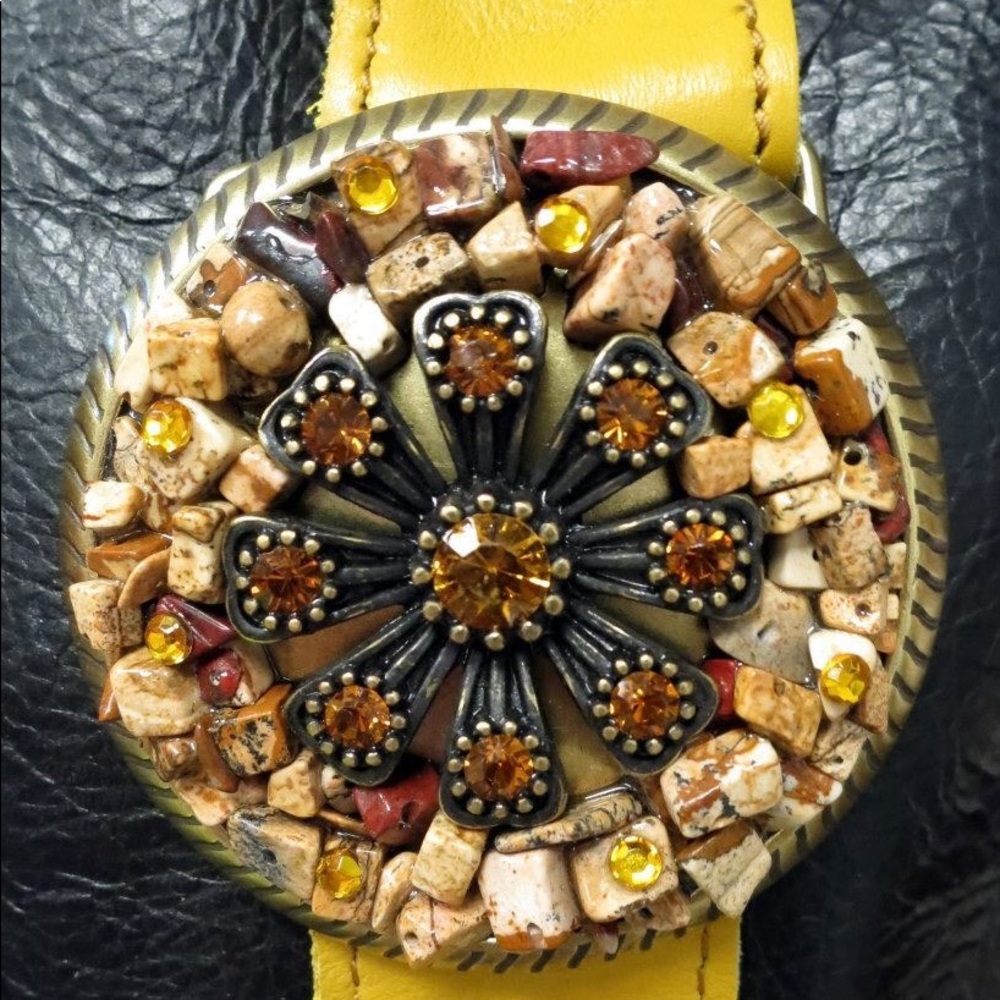 Belt buckle